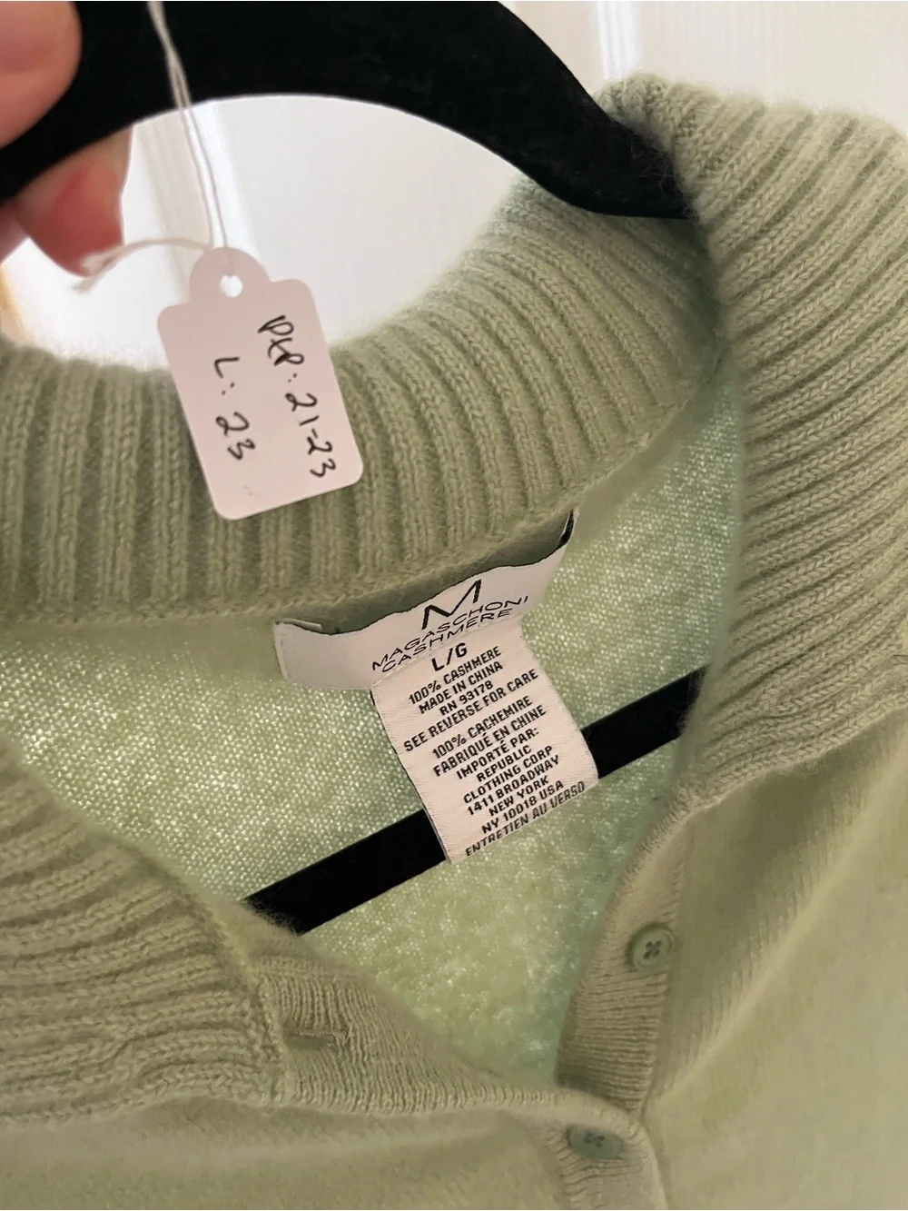 Magaschoni 100% Cashmere Short-Sleeve Polo V-Neck Sweater in Sage Green
